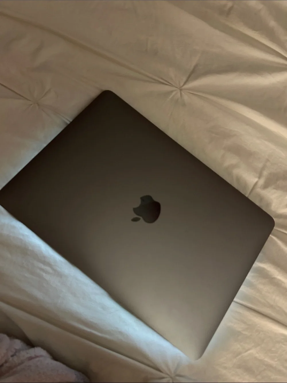 Apple Macbook 2016 excellent condition